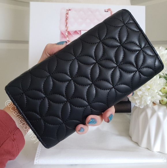 *SOLD* Authentic Pre-owned Louis Vuitton Quilted Portefeuille Capucines Wallet - Picture 5 of 14